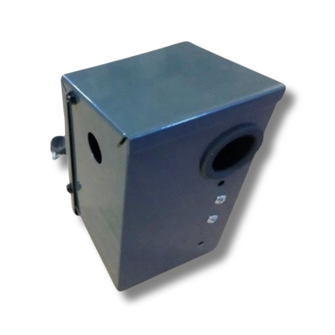 Goodman Outdoor Thermostat Kit (Only for GPHM5(24,30)31) OTHPPKG-01