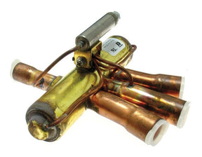 Rheem Reversing Valve w/o Coil 61 - 101684 - 95 - 61-101684-95